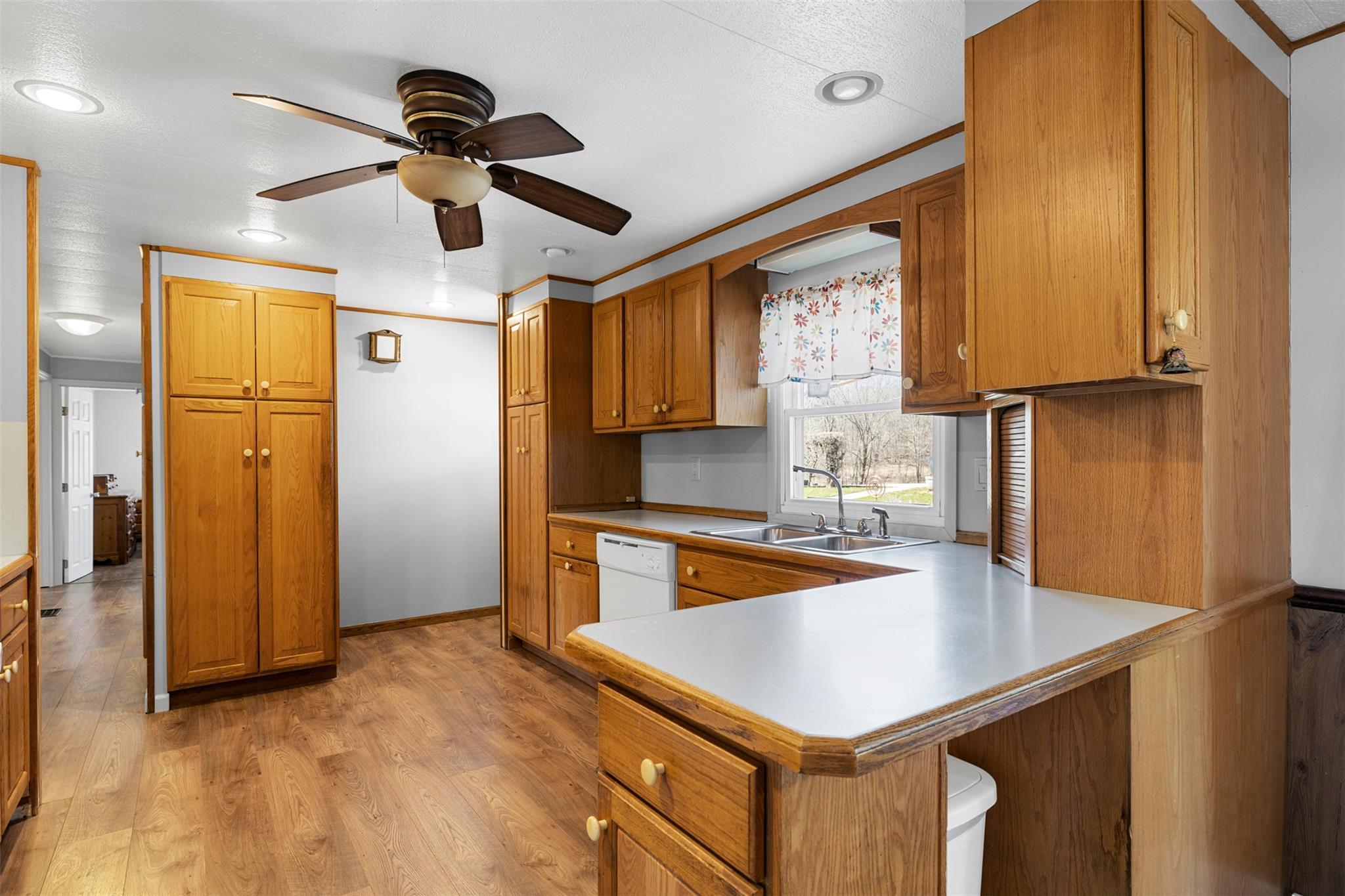 Single Family Pompeys Cave  Ulster County, NY 12440, MLS-841350-21
