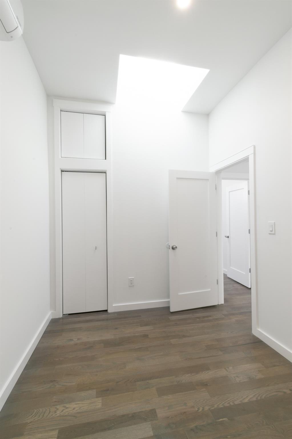 Commercial Sale Atlantic  Brooklyn, NY 11207, MLS-841363-12