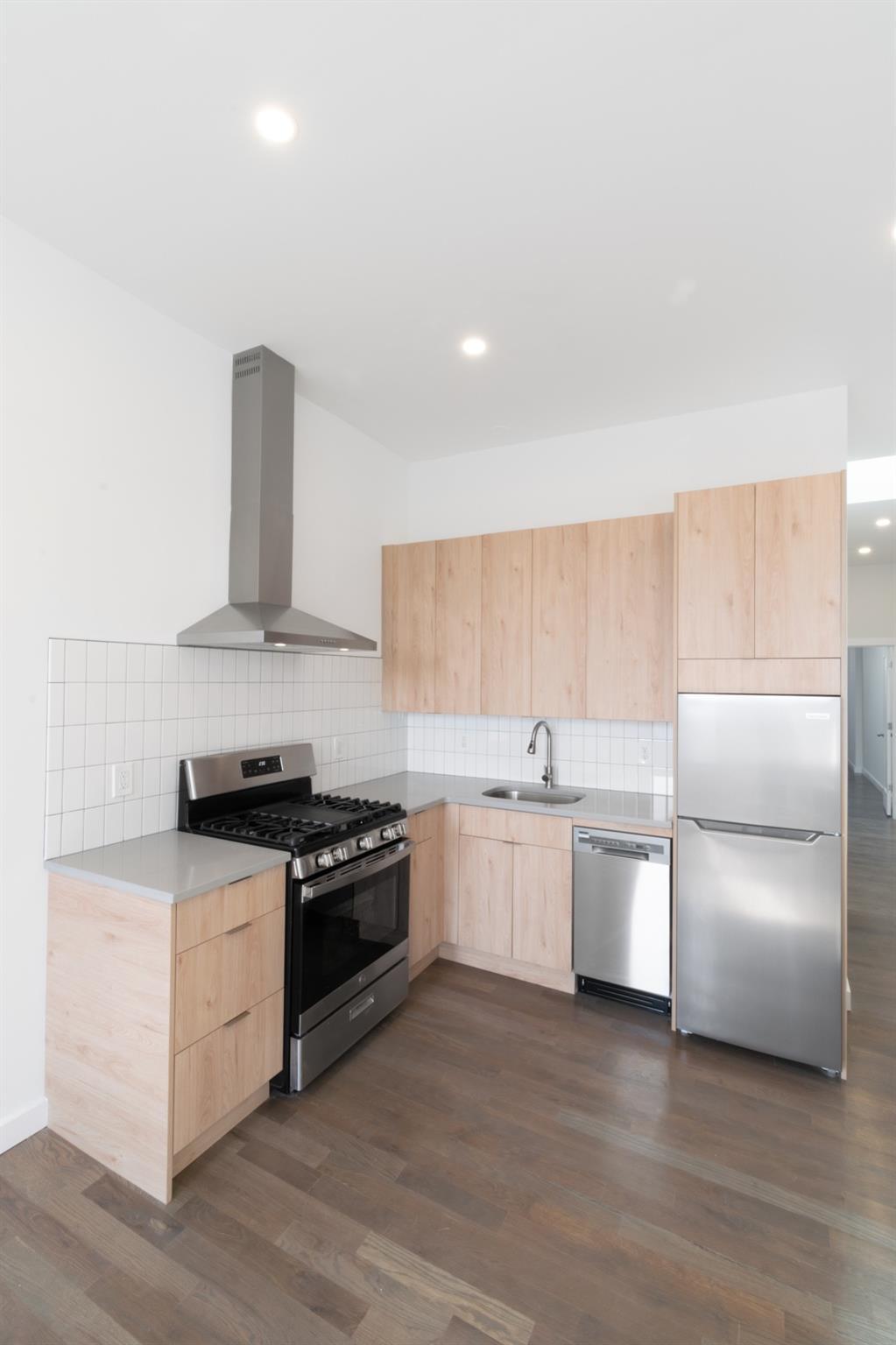 Commercial Sale Atlantic  Brooklyn, NY 11207, MLS-841363-6