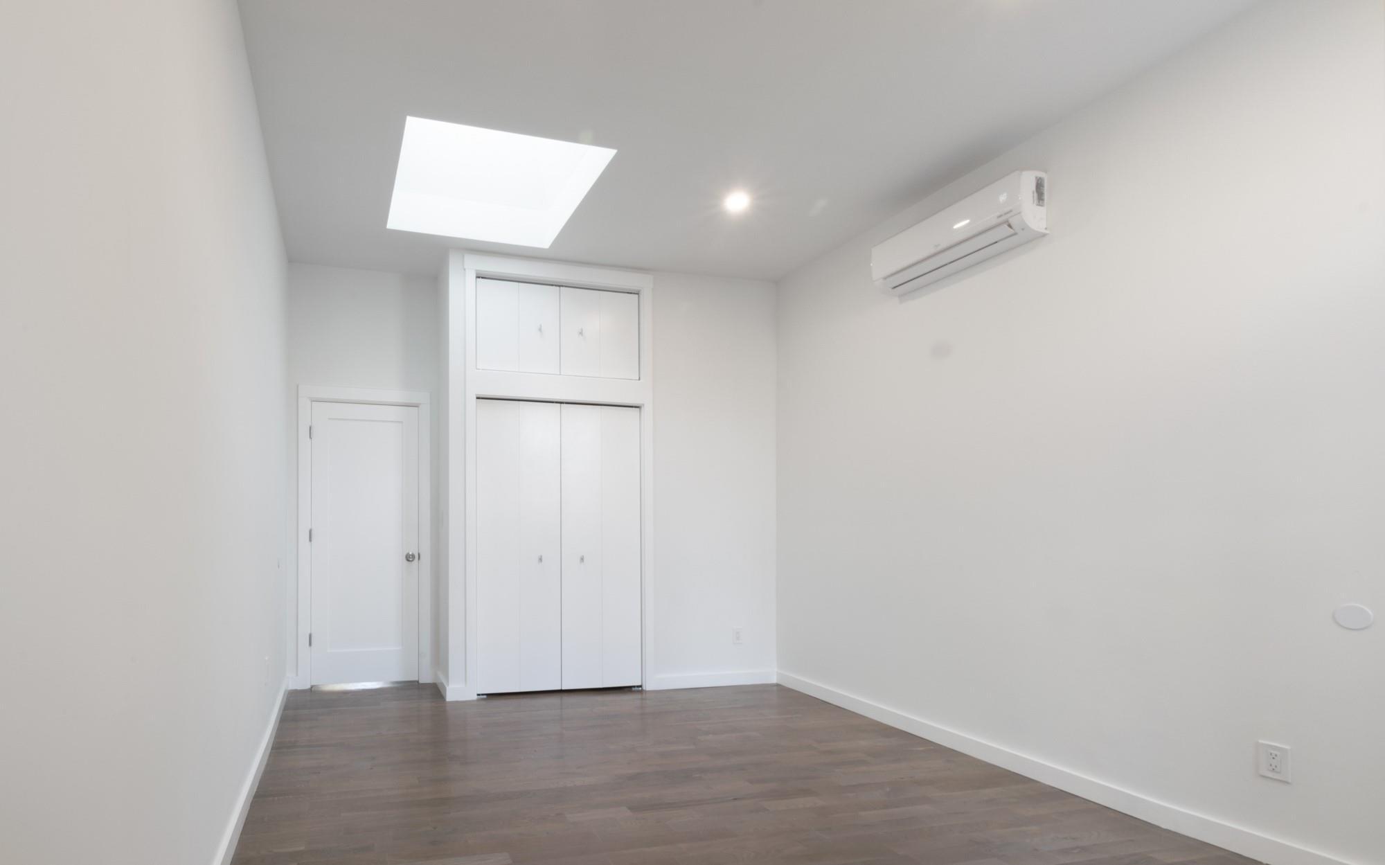 Commercial Sale Atlantic  Brooklyn, NY 11207, MLS-841363-9
