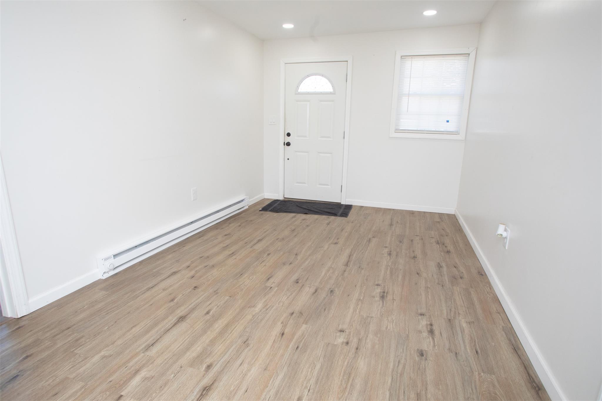 Single Family Ralph  Suffolk County, NY 11717, MLS-841369-25