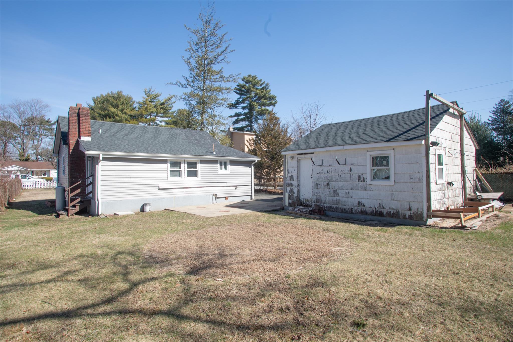 Single Family Ralph  Suffolk County, NY 11717, MLS-841369-32