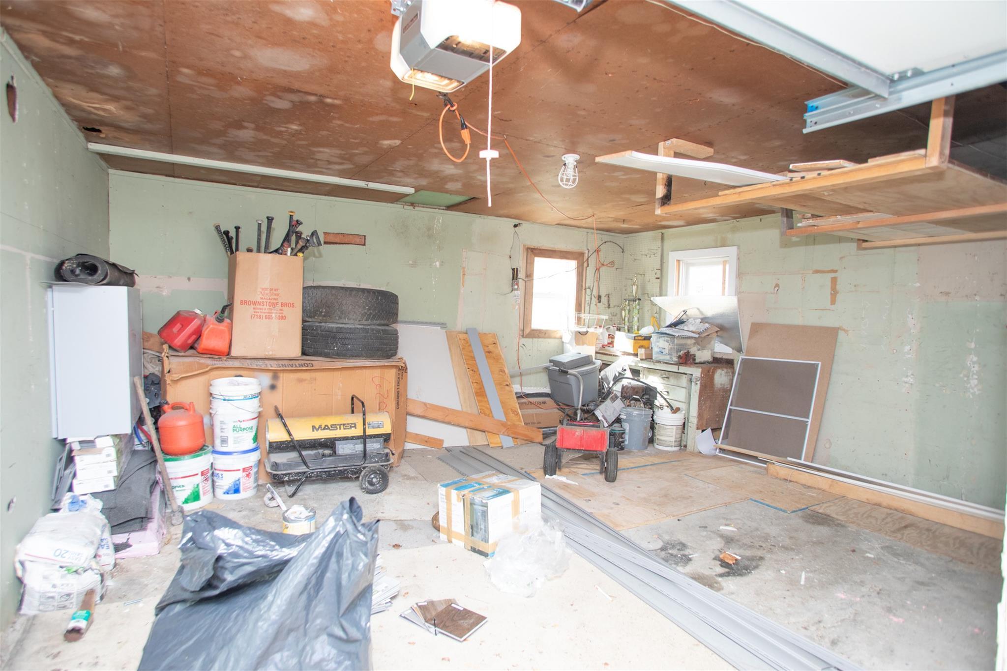 Single Family Ralph  Suffolk County, NY 11717, MLS-841369-34
