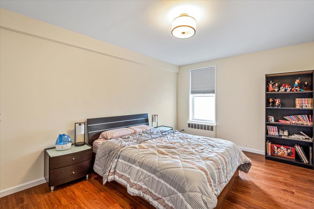 Coop Homecrest  Brooklyn, NY 11235, MLS-841379-11