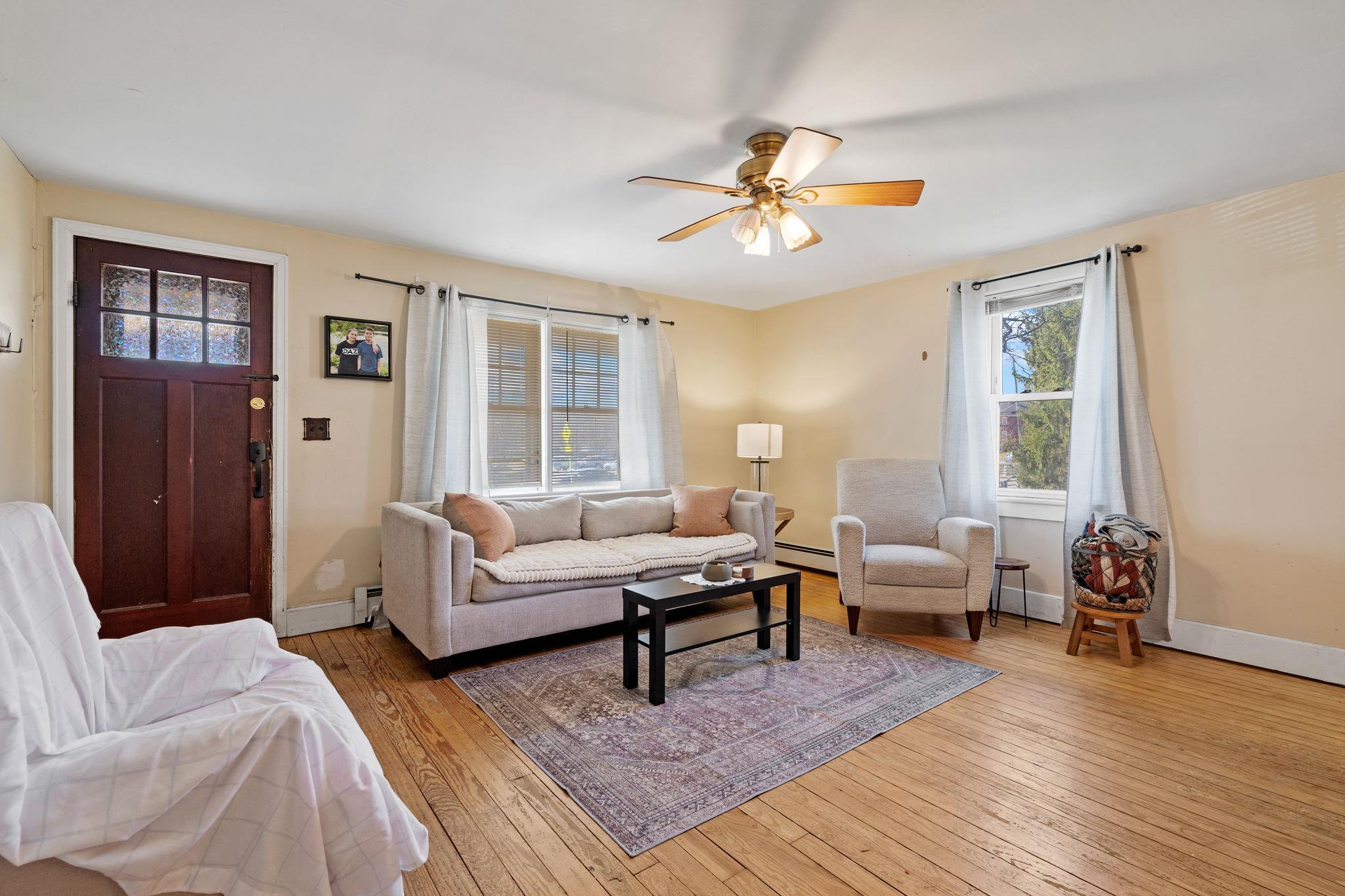 Single Family Main  Orange County, NY 12586, MLS-841405-7