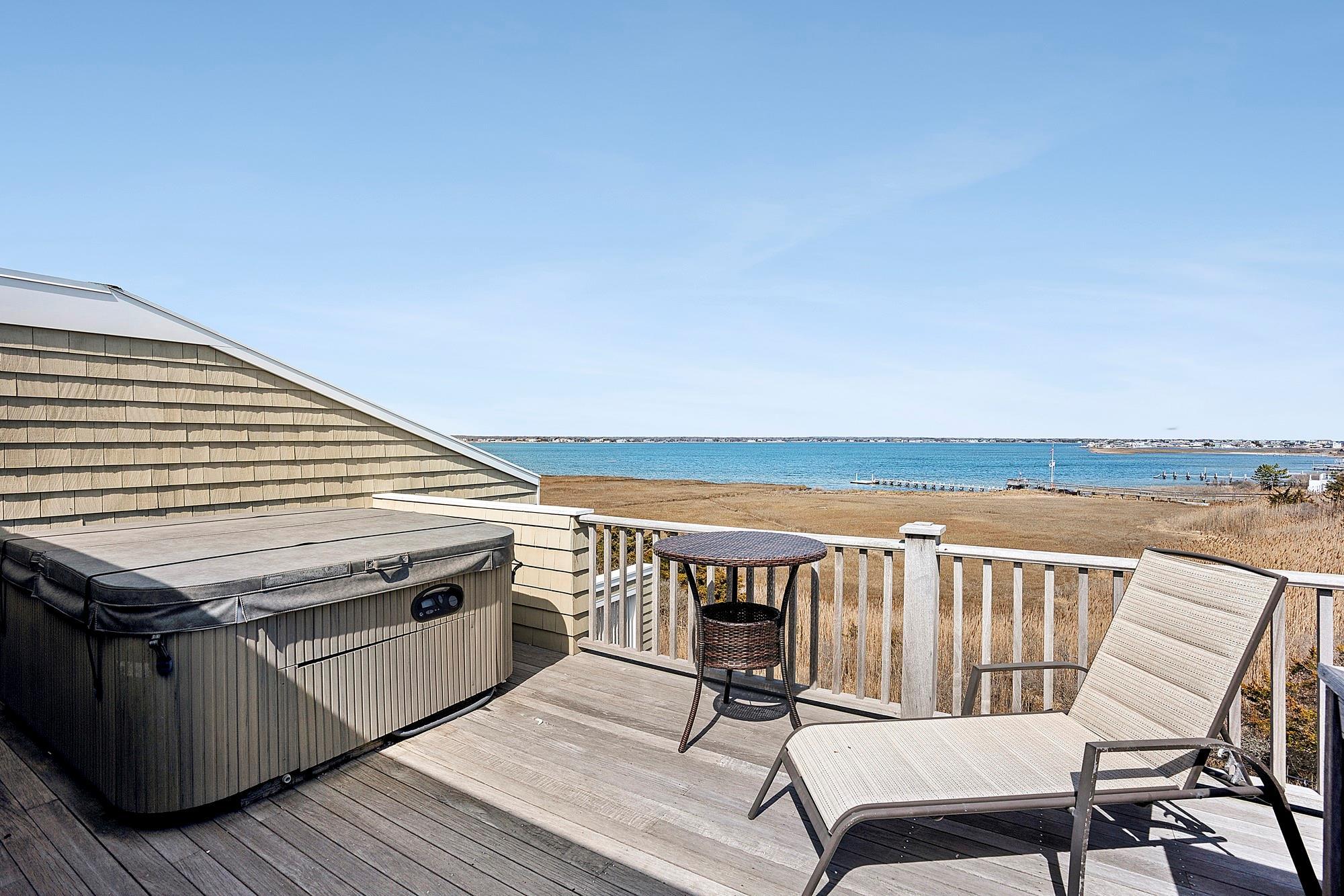 Condo Dune  Suffolk County, NY 11978, MLS-841409-15