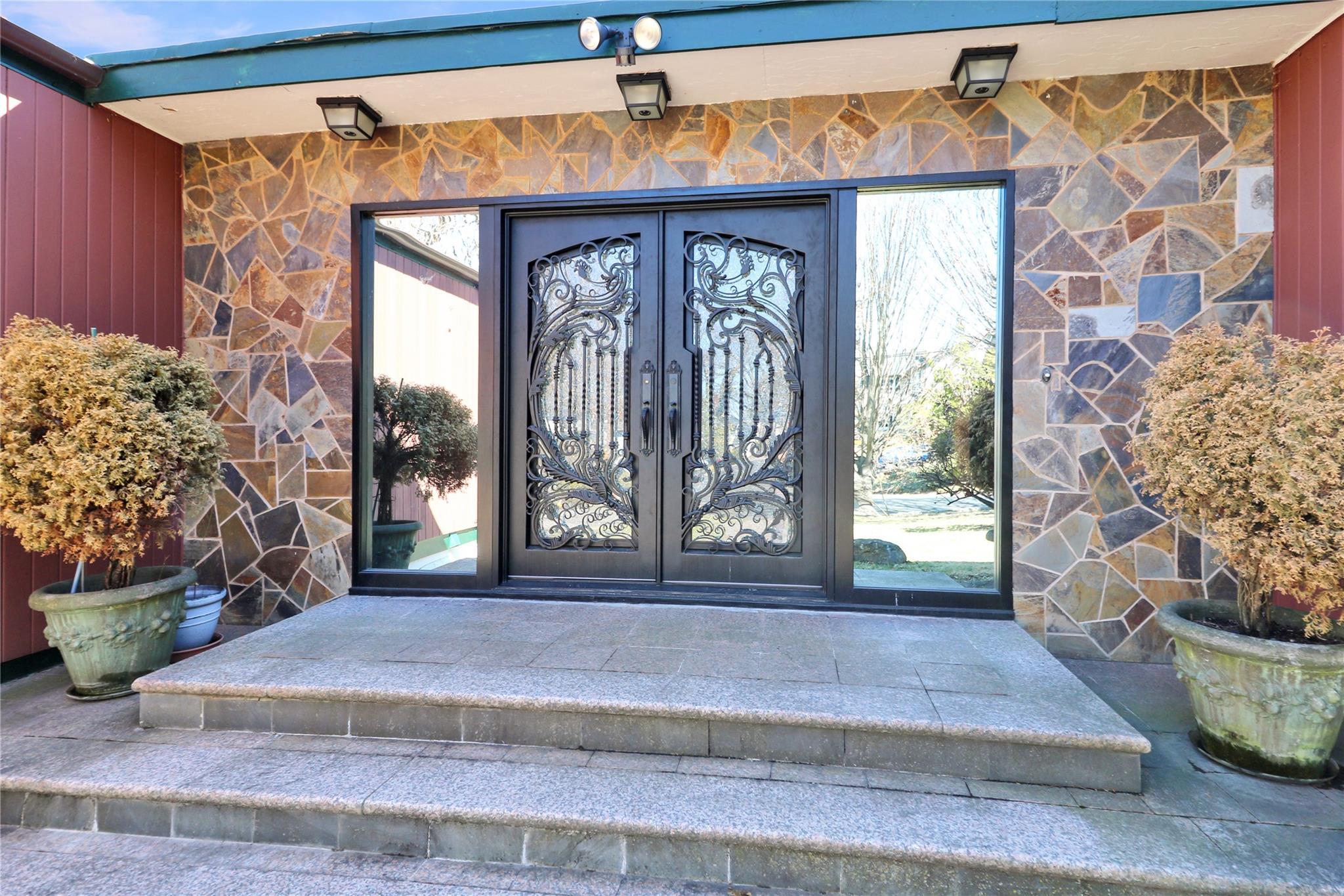 Single Family Valley View  Nassau County, NY 11021, MLS-841415-36