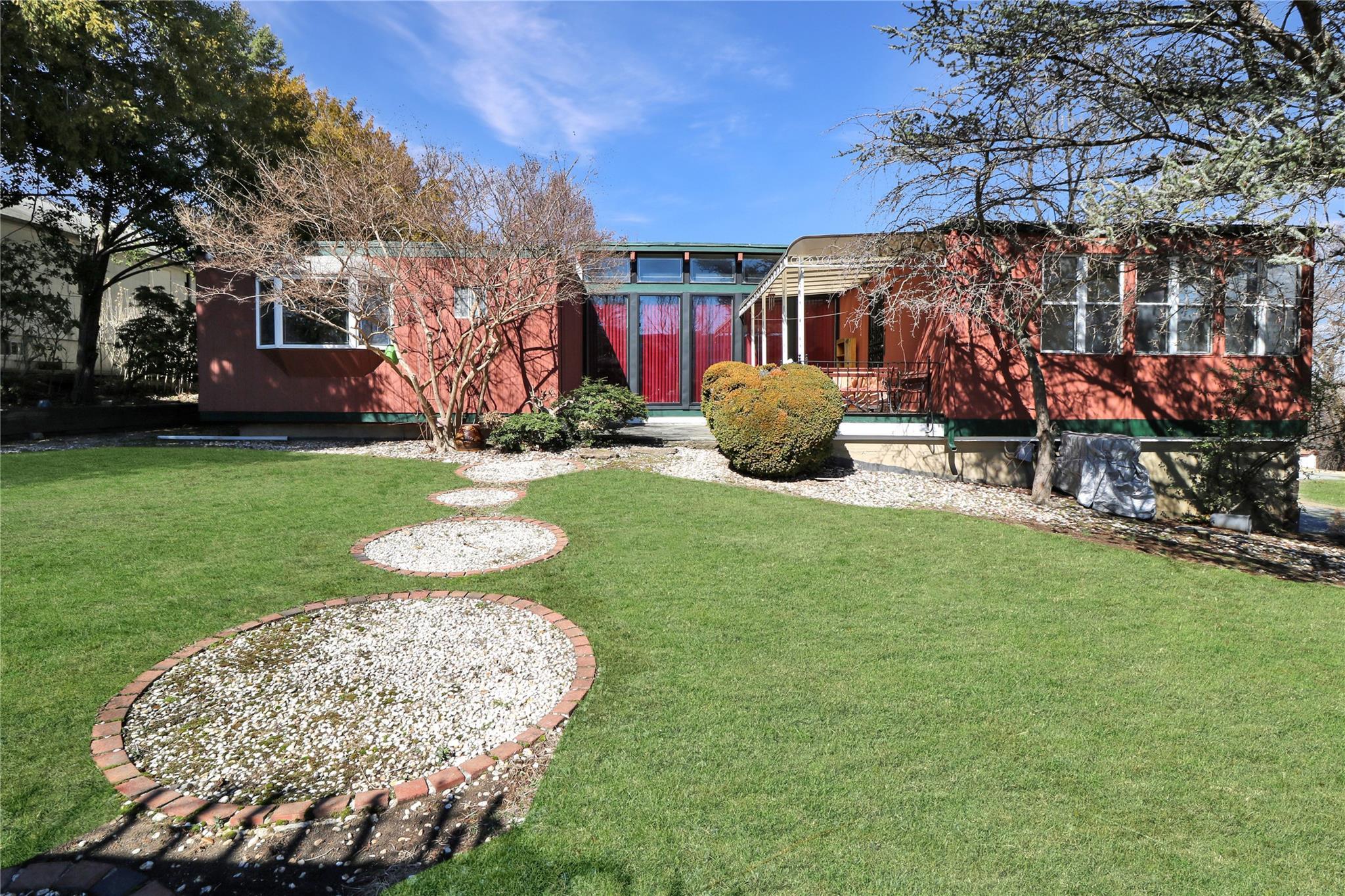 Single Family Valley View  Nassau County, NY 11021, MLS-841415-6
