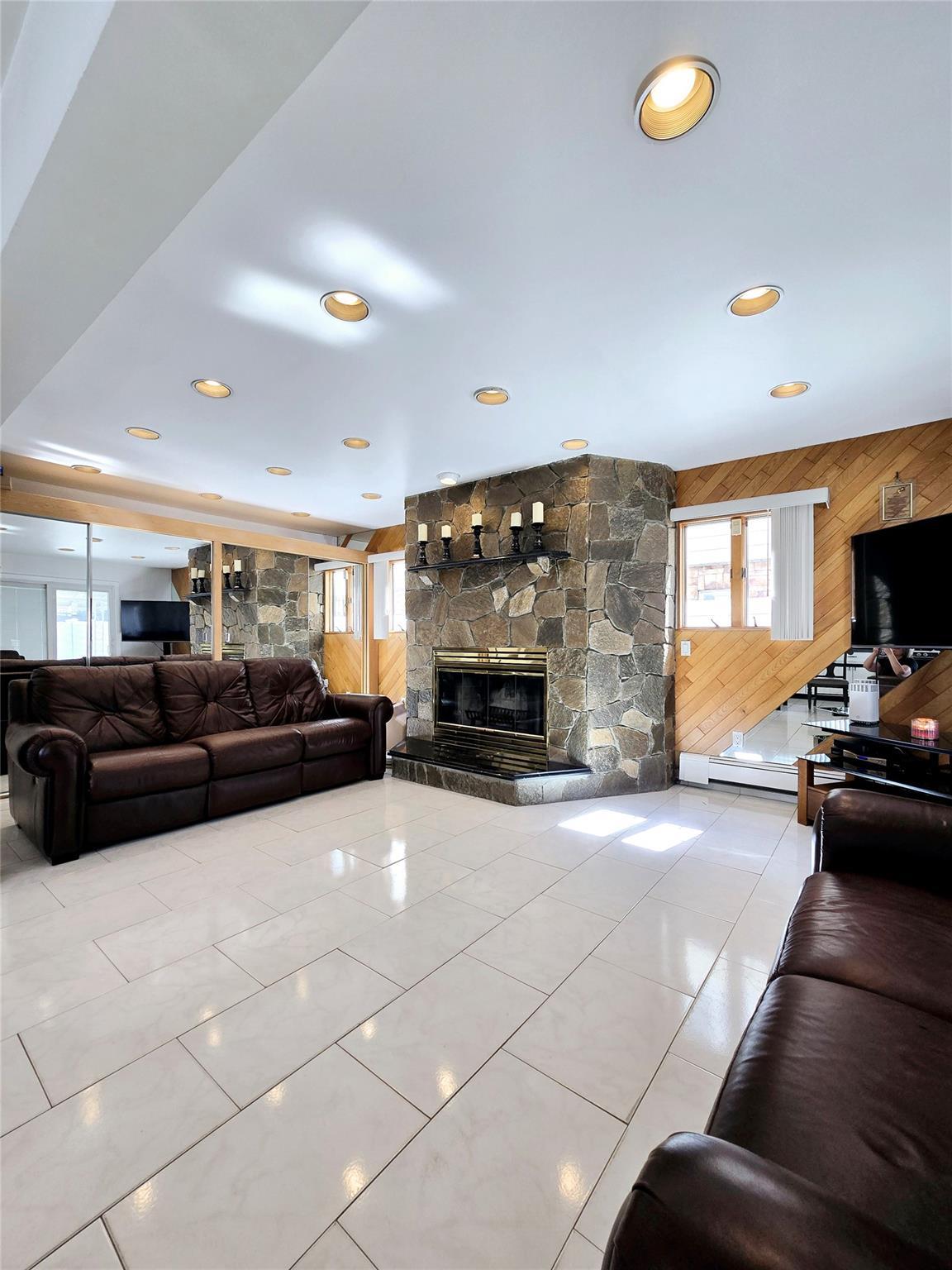 Single Family 88th  Queens, NY 11414, MLS-841421-10
