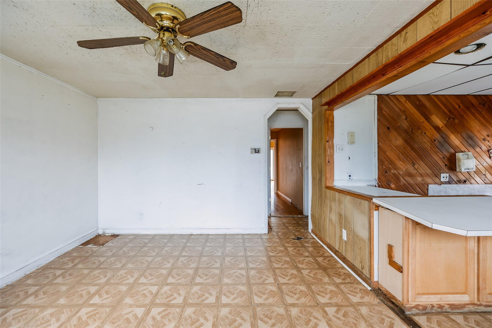 Single Family Landau  Nassau County, NY 11003, MLS-841422-14