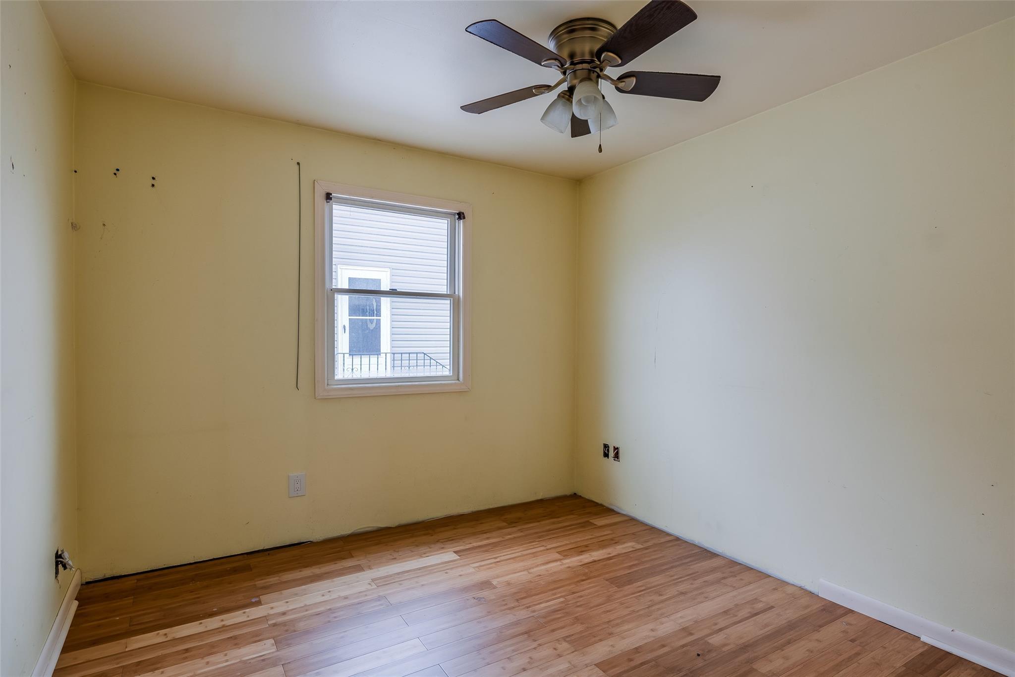 Single Family Landau  Nassau County, NY 11003, MLS-841422-16