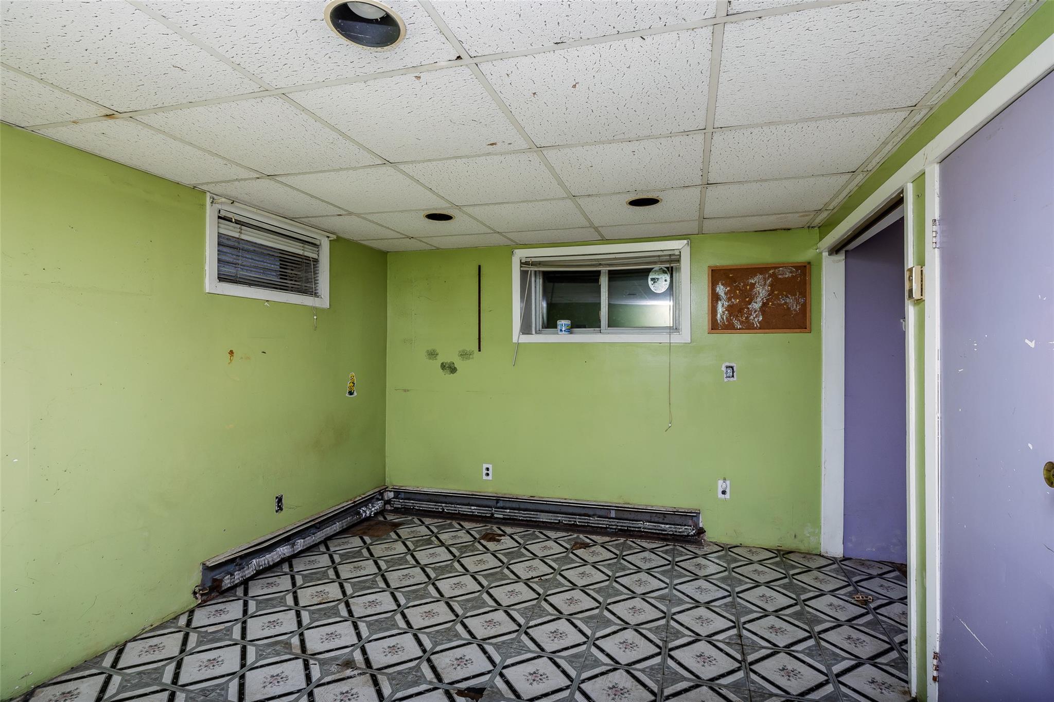 Single Family Landau  Nassau County, NY 11003, MLS-841422-29
