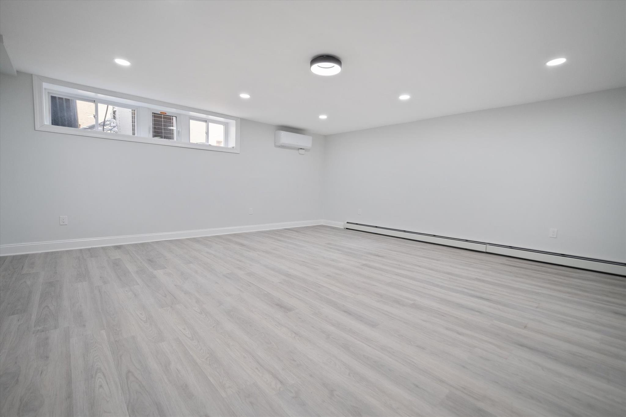Single Family Santiago  Queens, NY 11423, MLS-841452-14