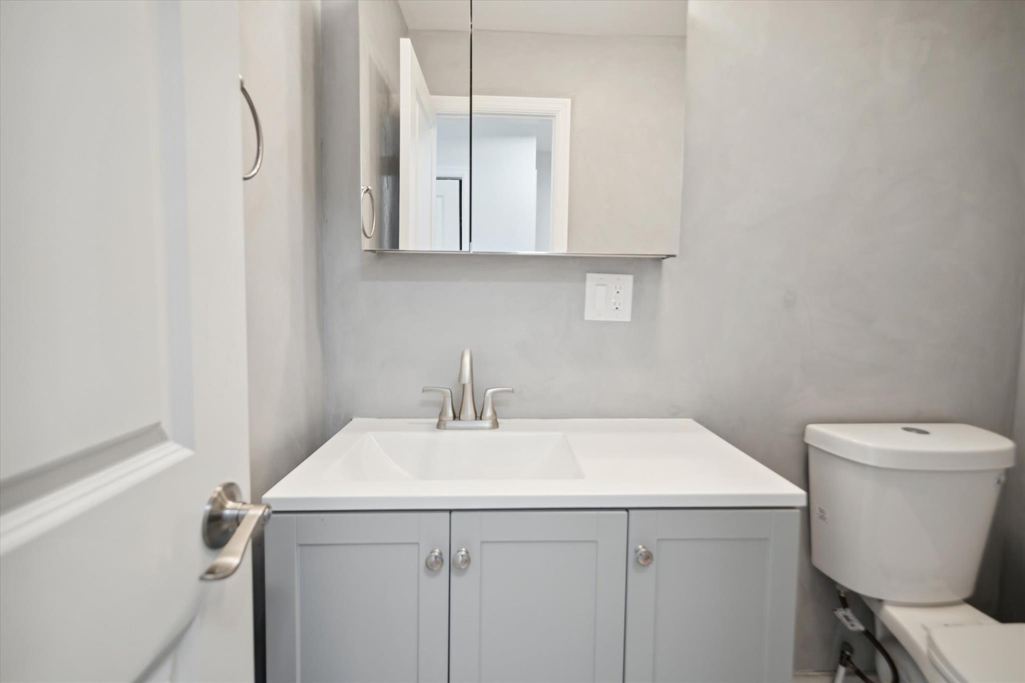Single Family Santiago  Queens, NY 11423, MLS-841452-17