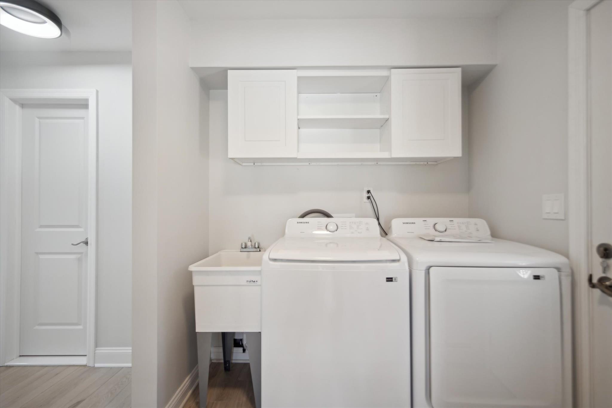 Single Family Santiago  Queens, NY 11423, MLS-841452-18