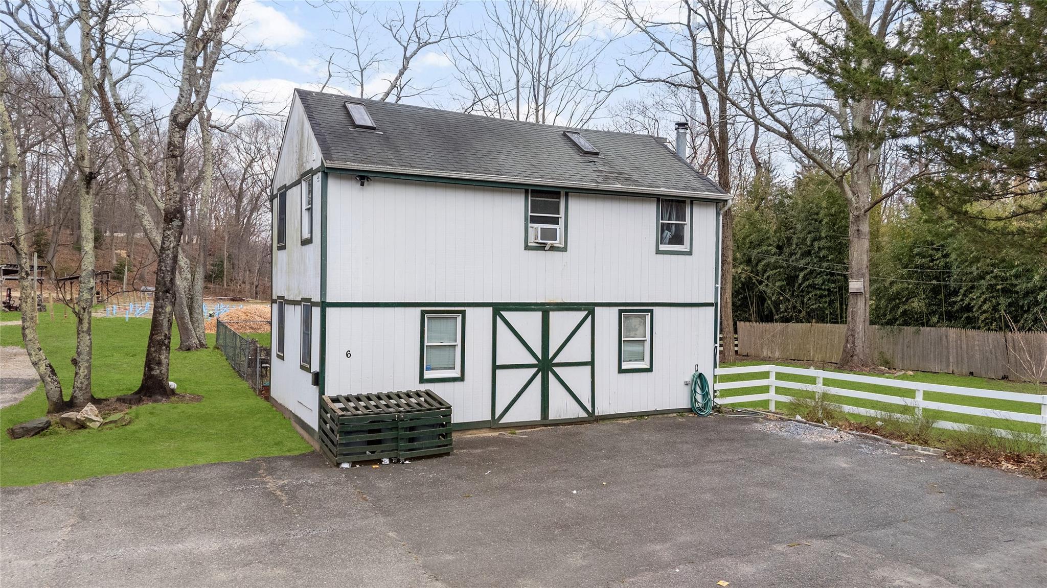 Single Family Whitney  Nassau County, NY 11797, MLS-841487-9