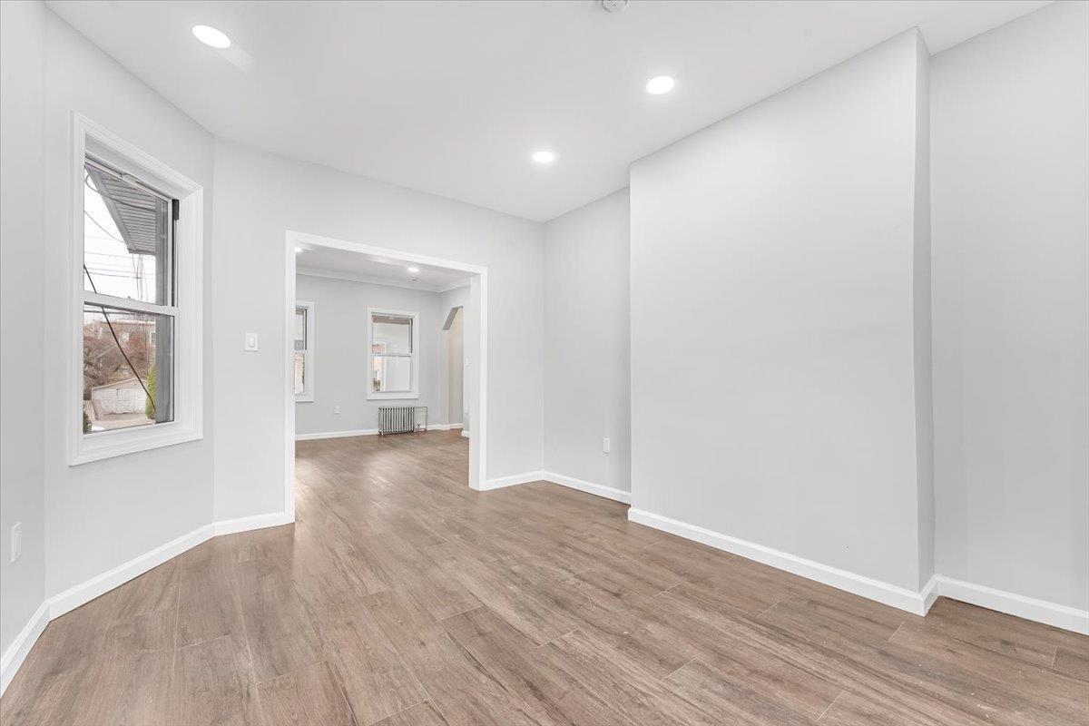 Single Family 1st  Westchester County, NY 10550, MLS-841527-10