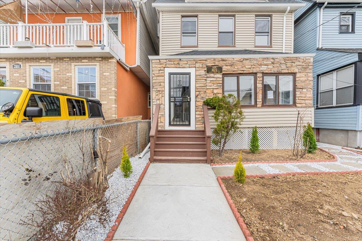 Single Family 1st  Westchester County, NY 10550, MLS-841527-26