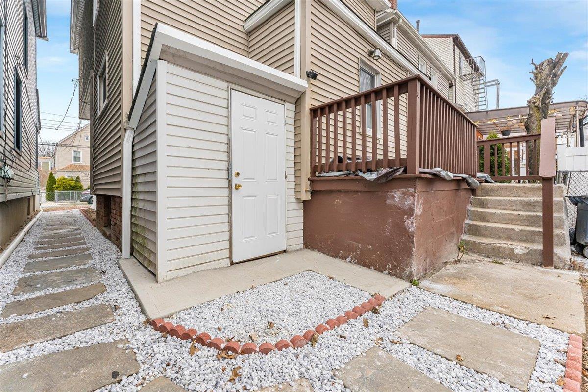 Single Family 1st  Westchester County, NY 10550, MLS-841527-4