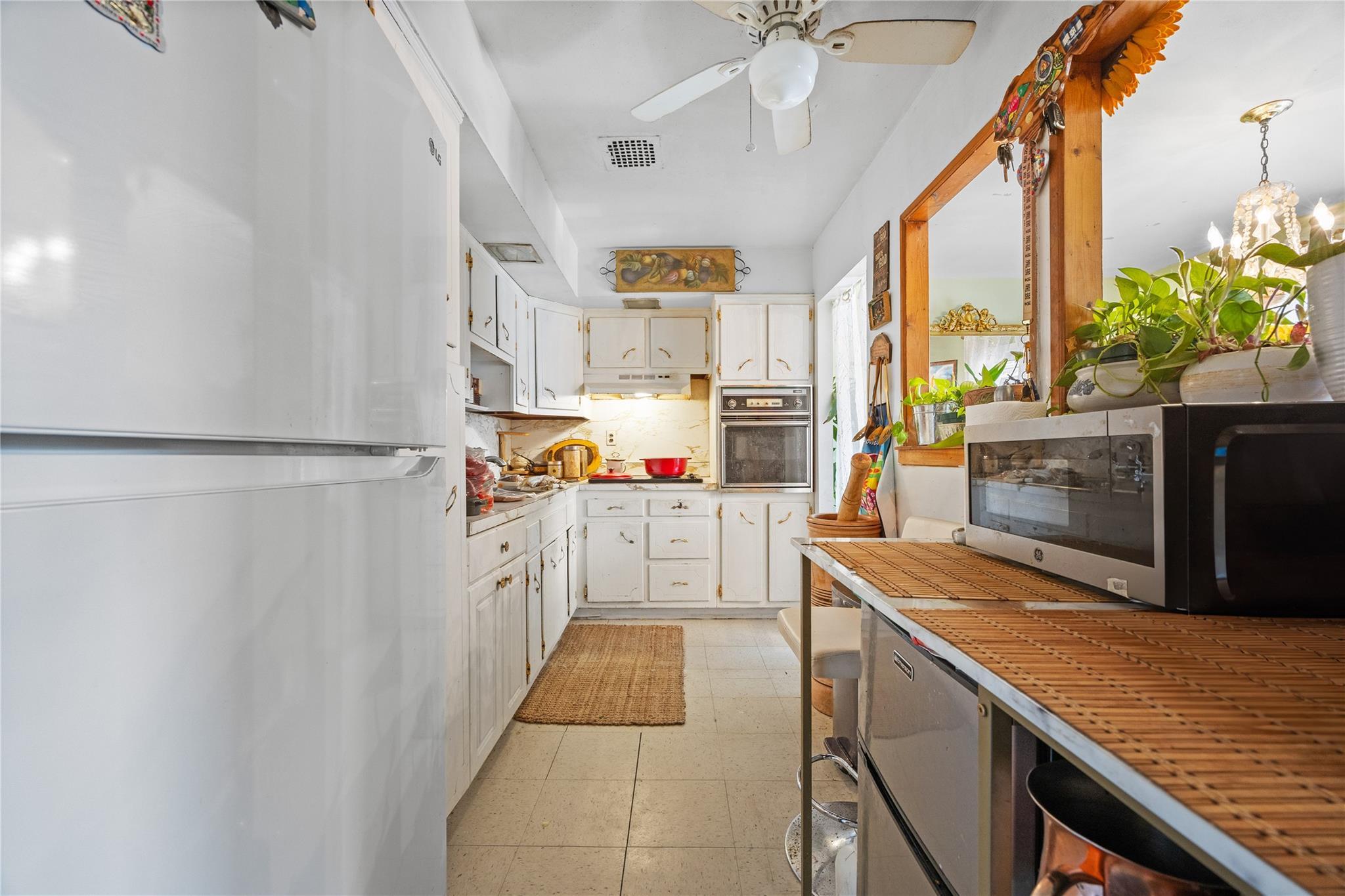 Single Family Francis Lewis Blvd  Queens, NY 11357, MLS-841536-2