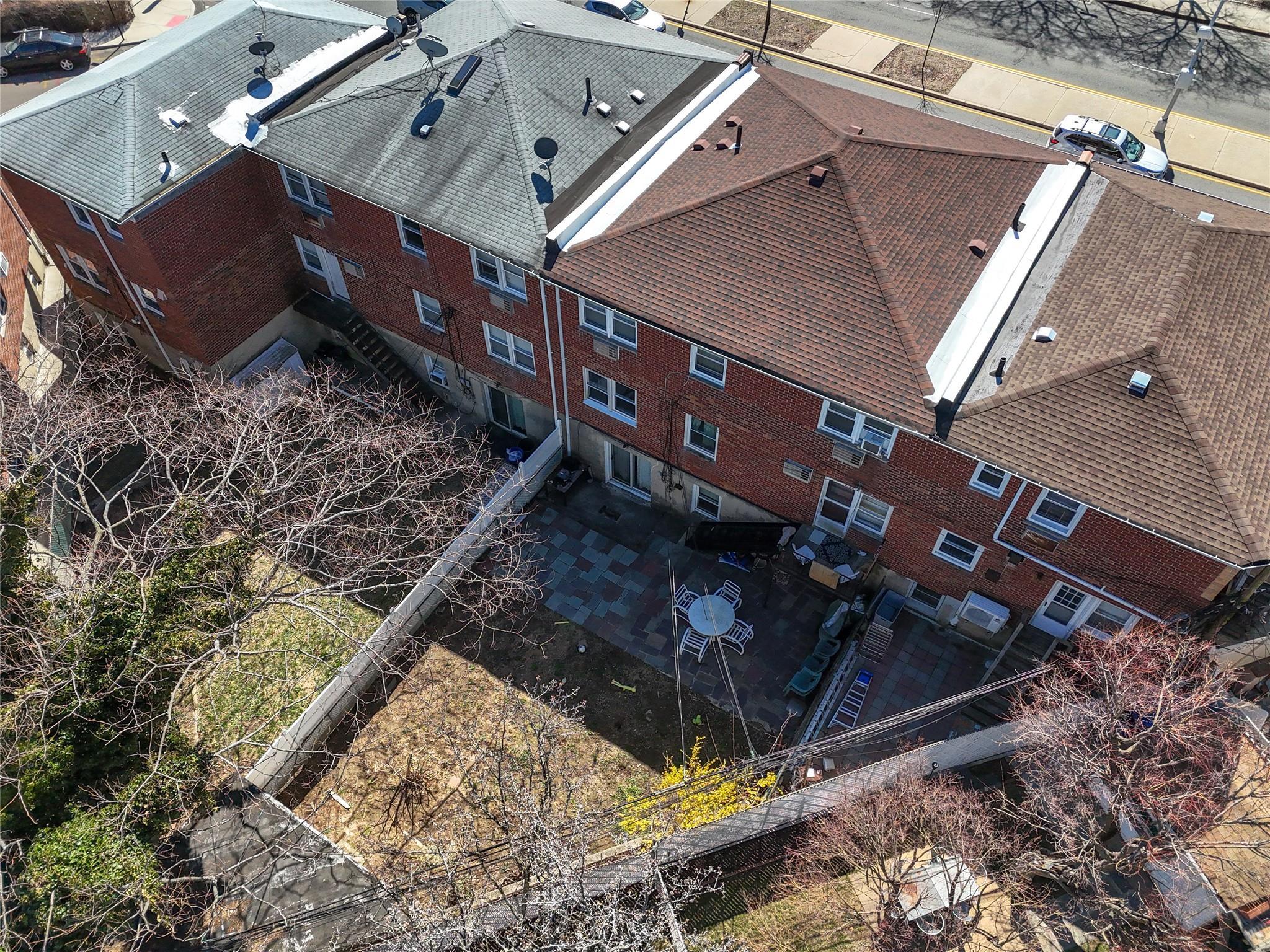 Single Family Francis Lewis Blvd  Queens, NY 11357, MLS-841536-34