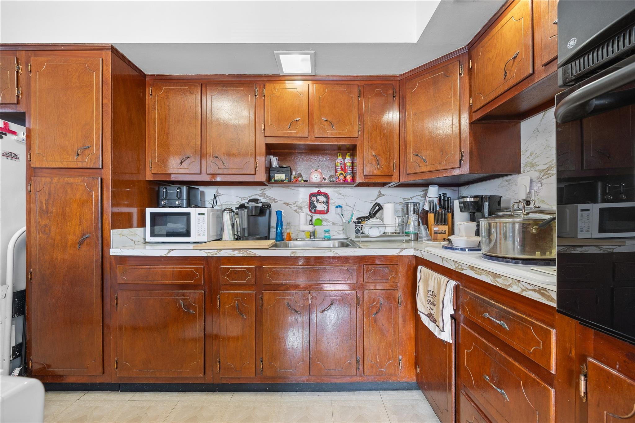 Single Family Francis Lewis Blvd  Queens, NY 11357, MLS-841536-4