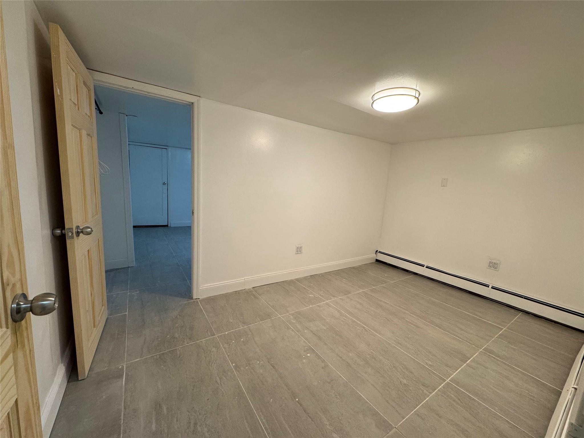 Apartment 92nd Road  Queens, NY 11426, MLS-841540-10