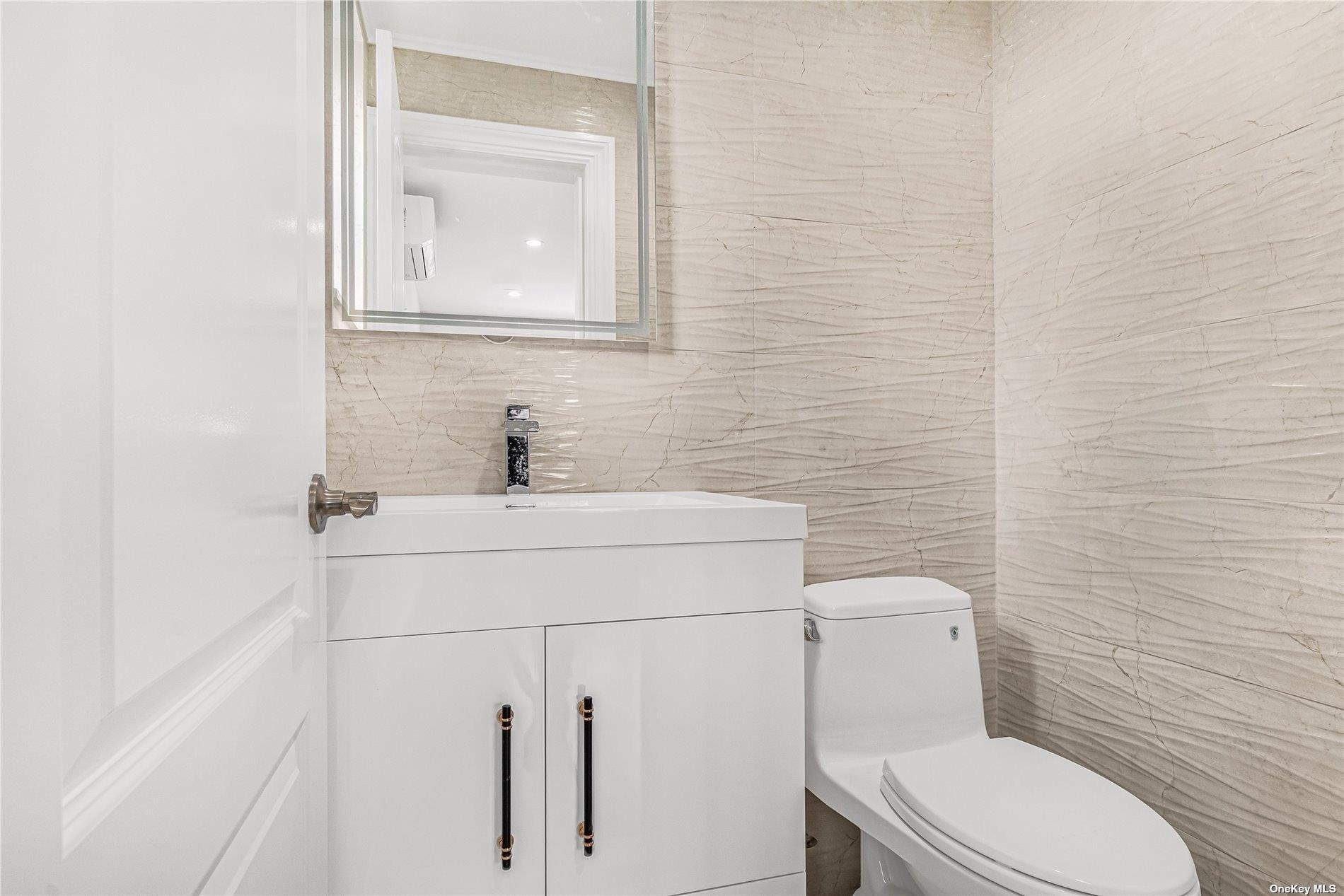 Single Family 129th  Queens, NY 11356, MLS-841545-28