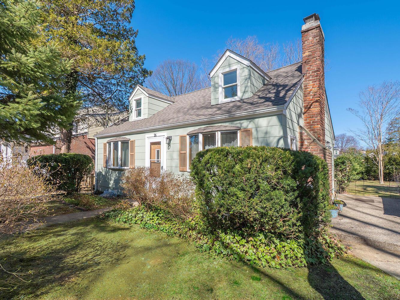 Single Family Bayside  Nassau County, NY 11050, MLS-841567-2