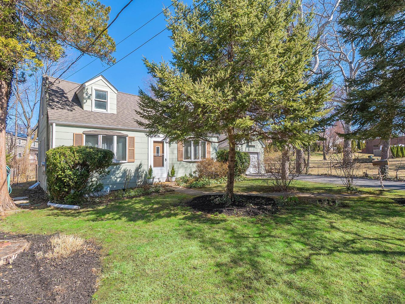 Single Family Bayside  Nassau County, NY 11050, MLS-841567-4
