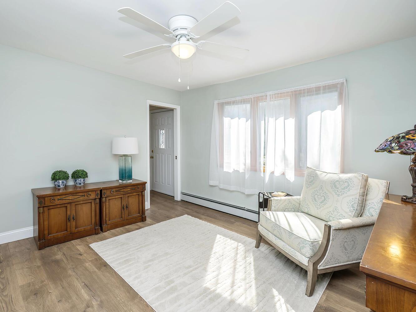 Single Family Bayside  Nassau County, NY 11050, MLS-841567-9