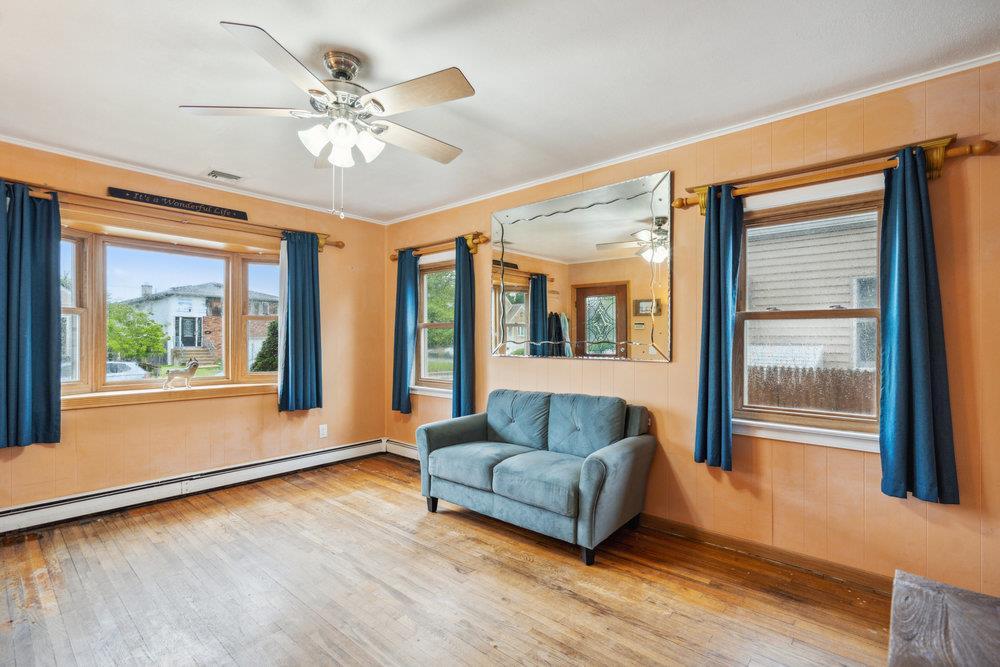 Single Family Deauville  Suffolk County, NY 11757, MLS-841595-11