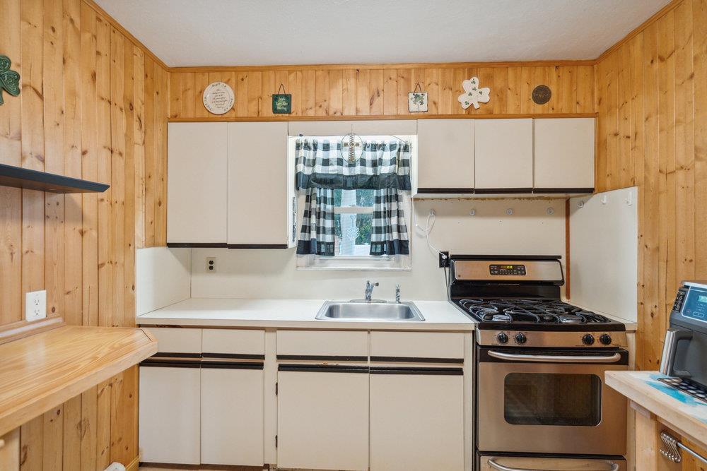 Single Family Deauville  Suffolk County, NY 11757, MLS-841595-15