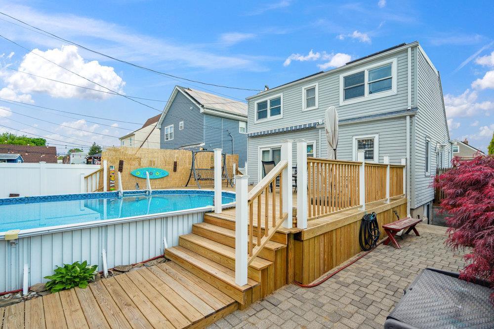 Single Family Deauville  Suffolk County, NY 11757, MLS-841595-26