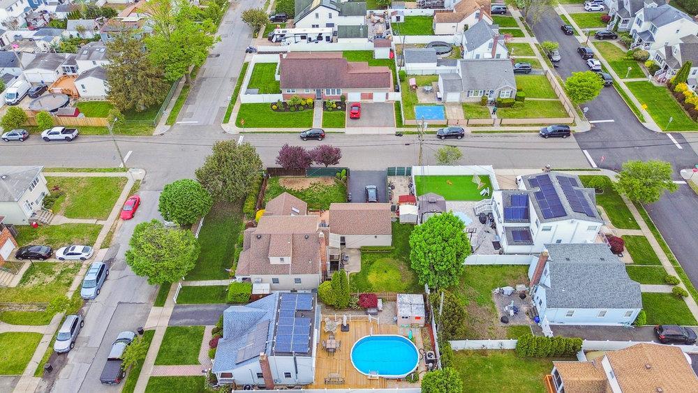 Single Family Deauville  Suffolk County, NY 11757, MLS-841595-34