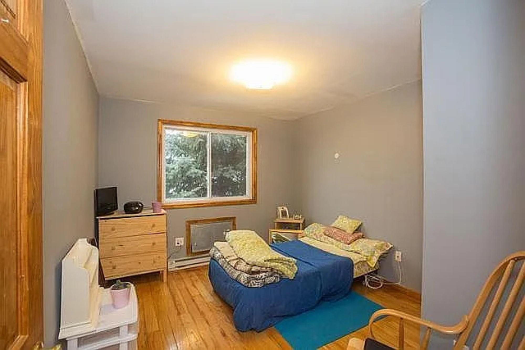 Single Family 90th  Queens, NY 11432, MLS-841615-25