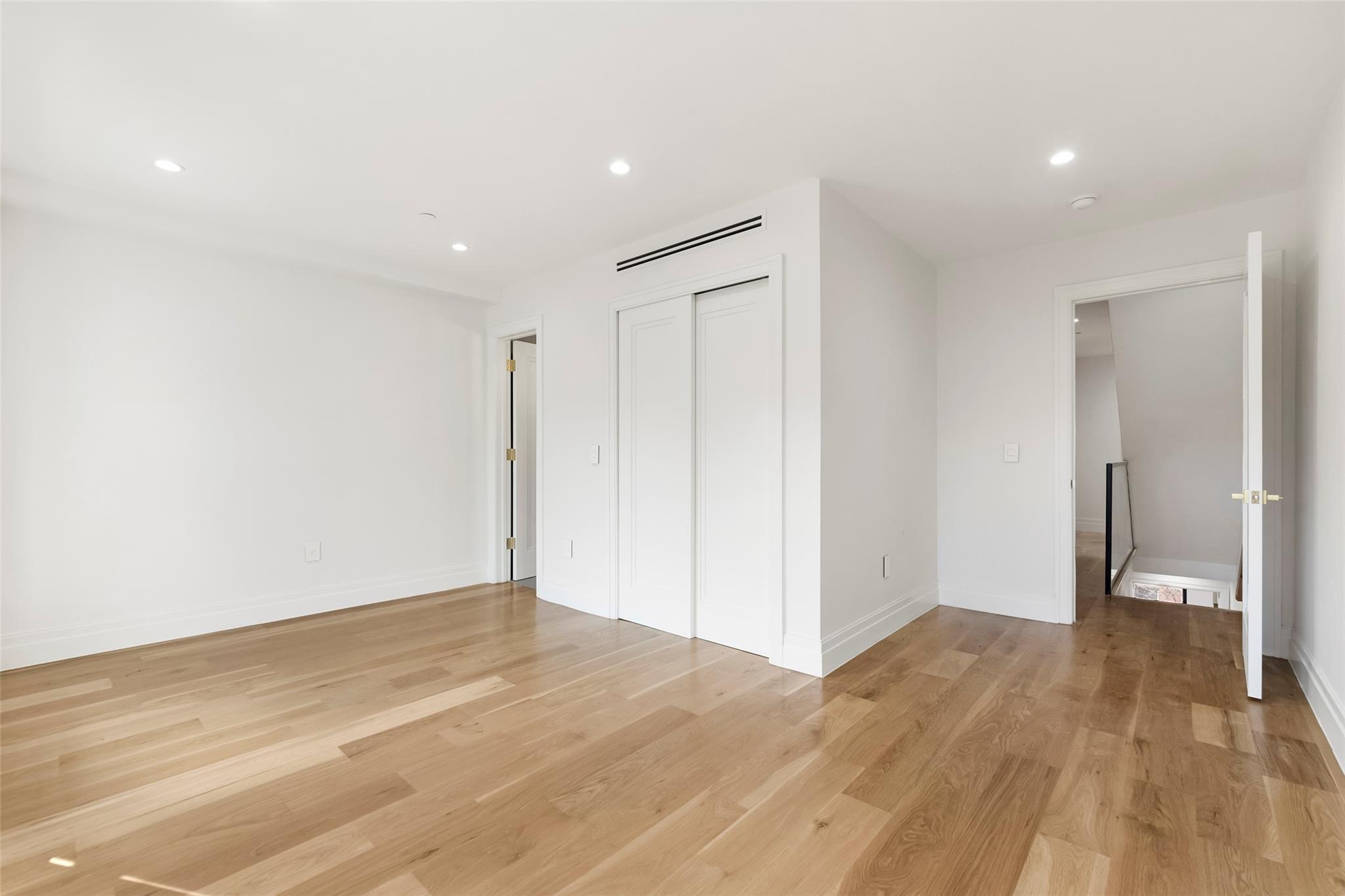Single Family Jefferson  Brooklyn, NY 11221, MLS-841617-17