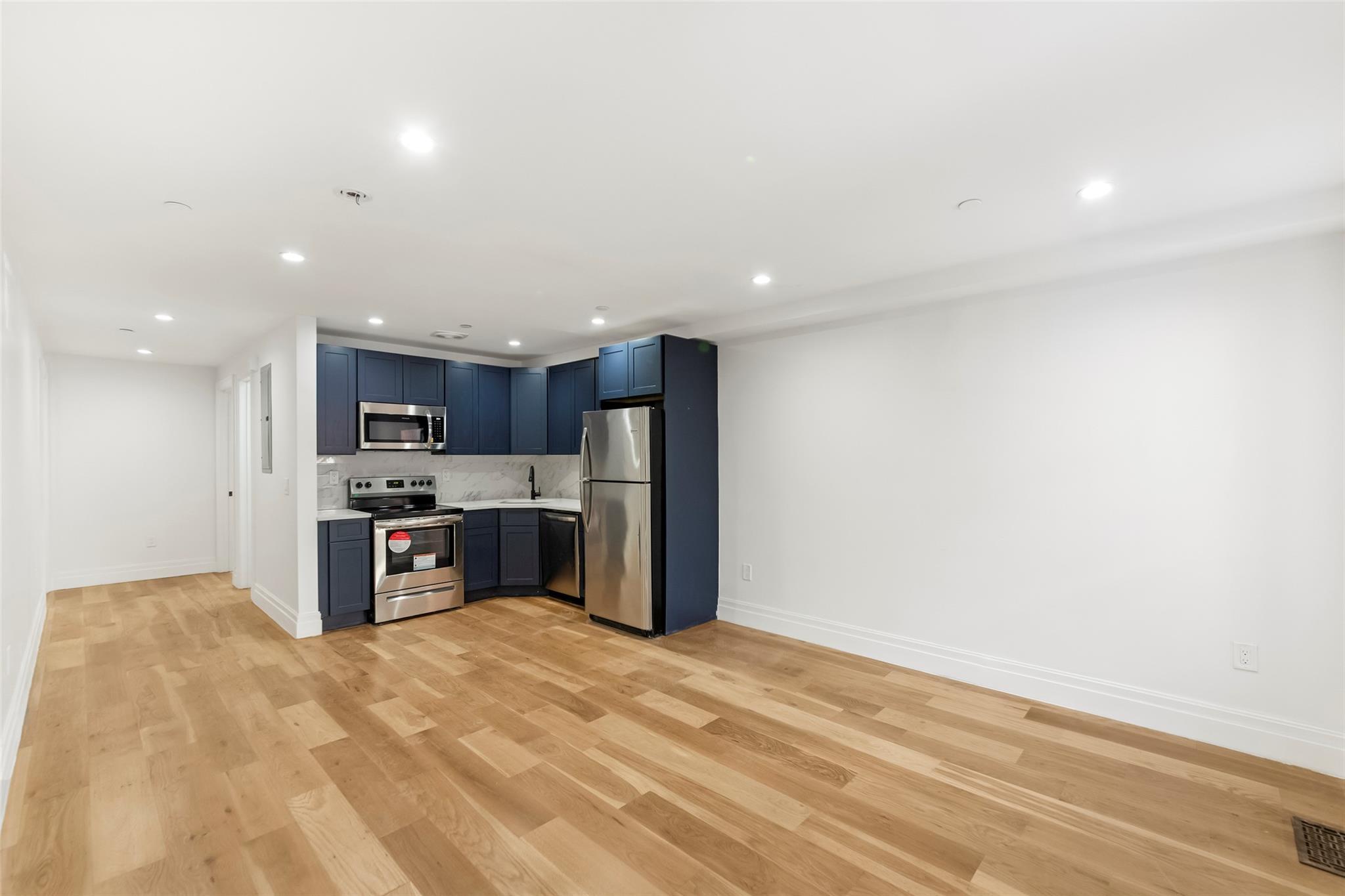 Single Family Jefferson  Brooklyn, NY 11221, MLS-841617-27