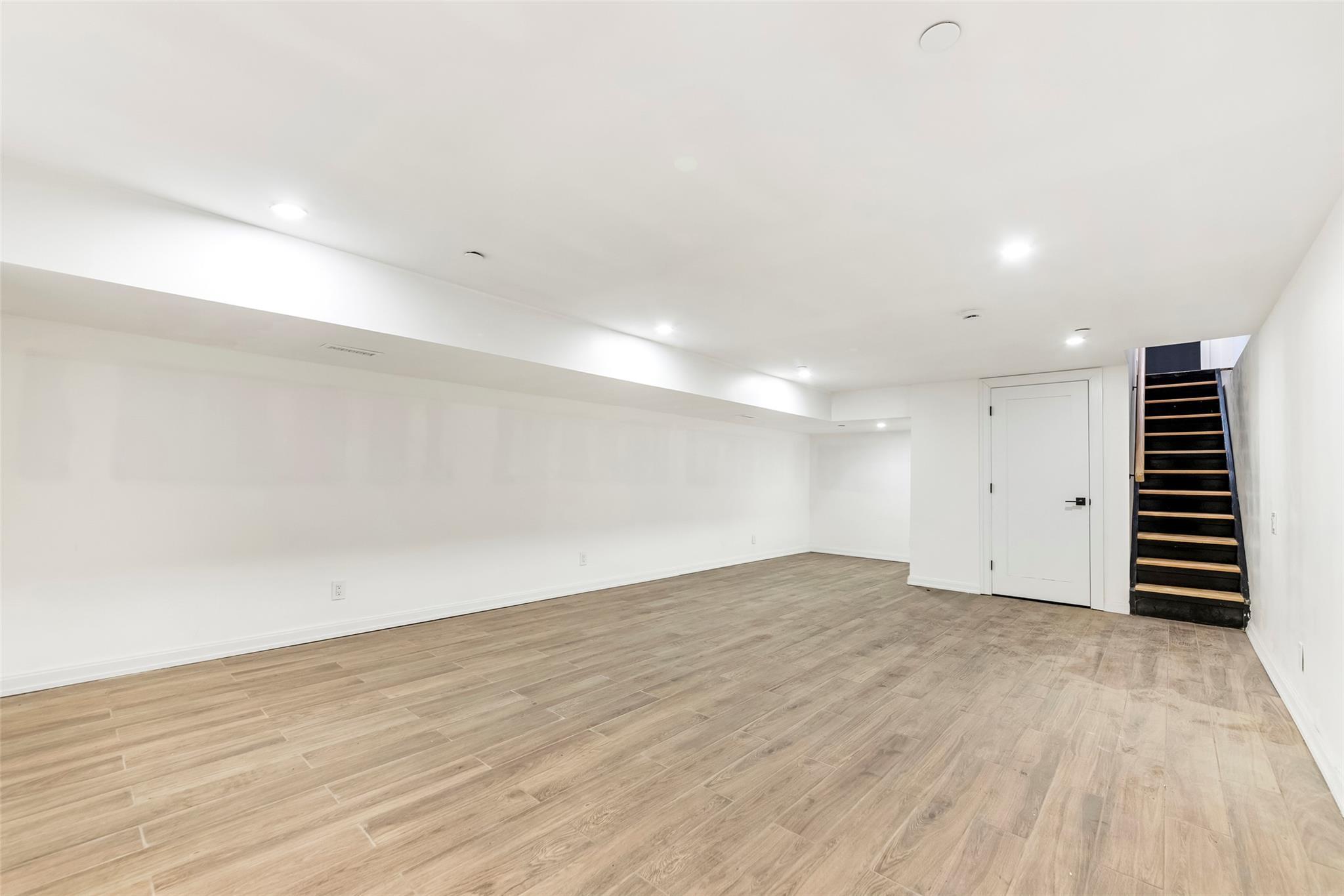 Single Family Jefferson  Brooklyn, NY 11221, MLS-841617-31