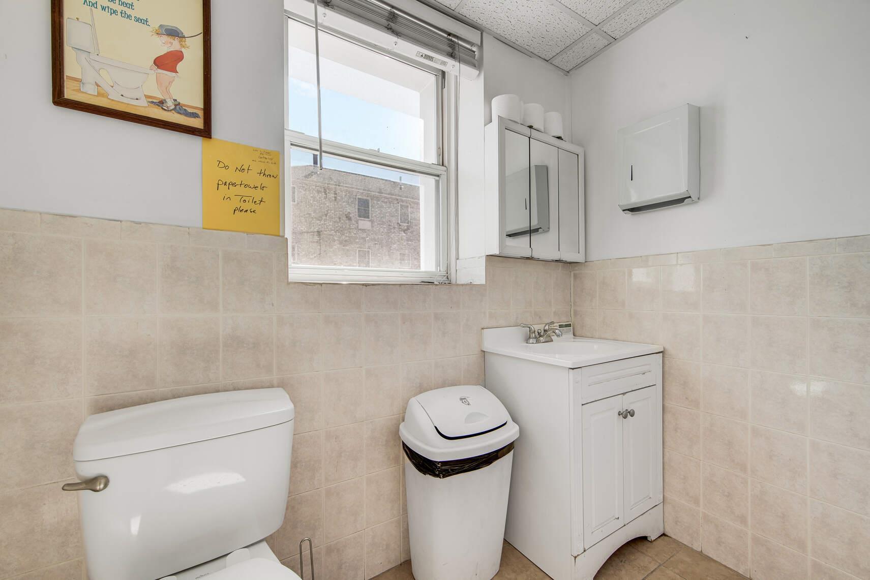 Single Family 37th  Queens, NY 11105, MLS-841626-12