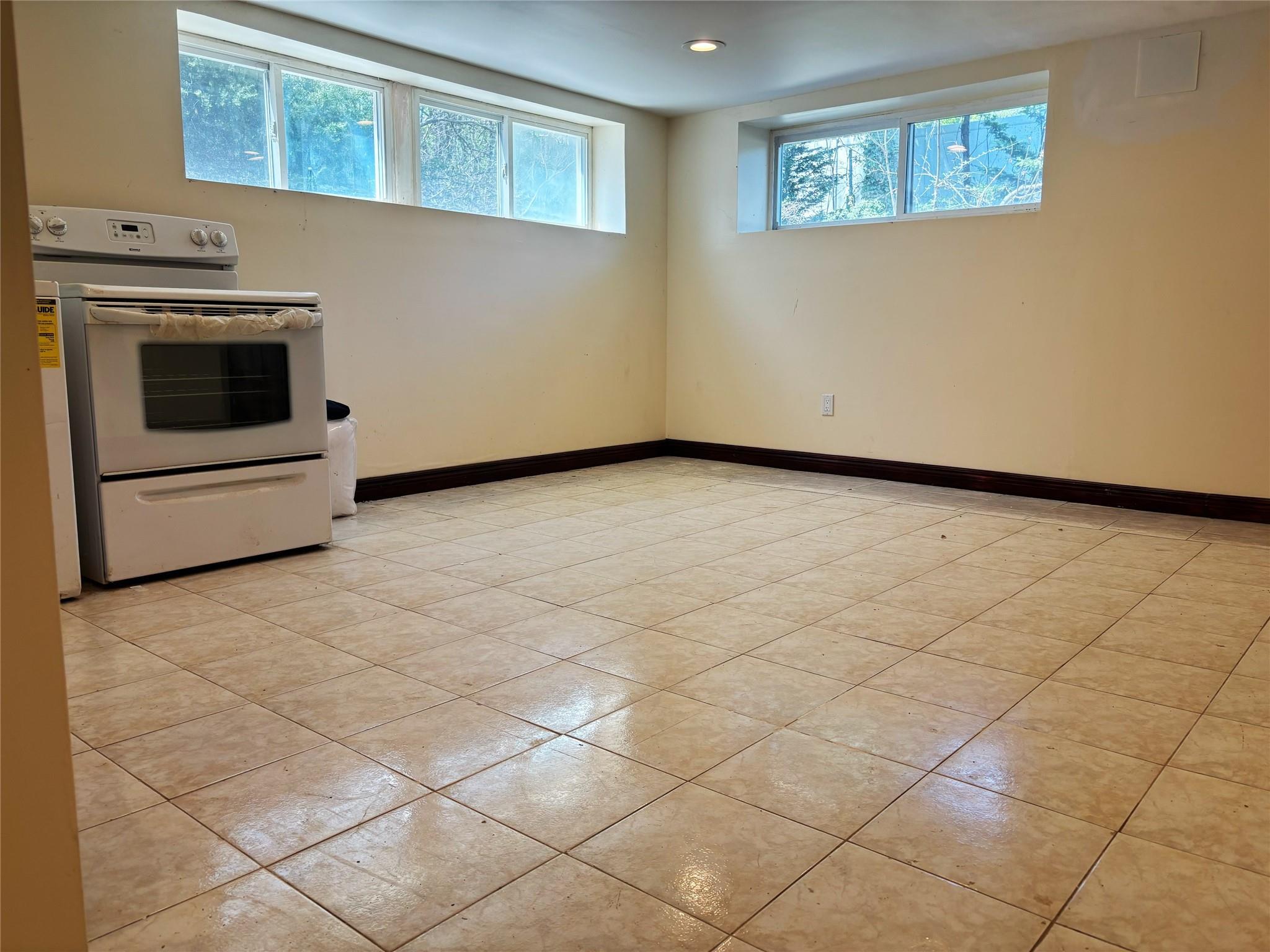 Single Family Ellen  Nassau County, NY 11753, MLS-841649-30