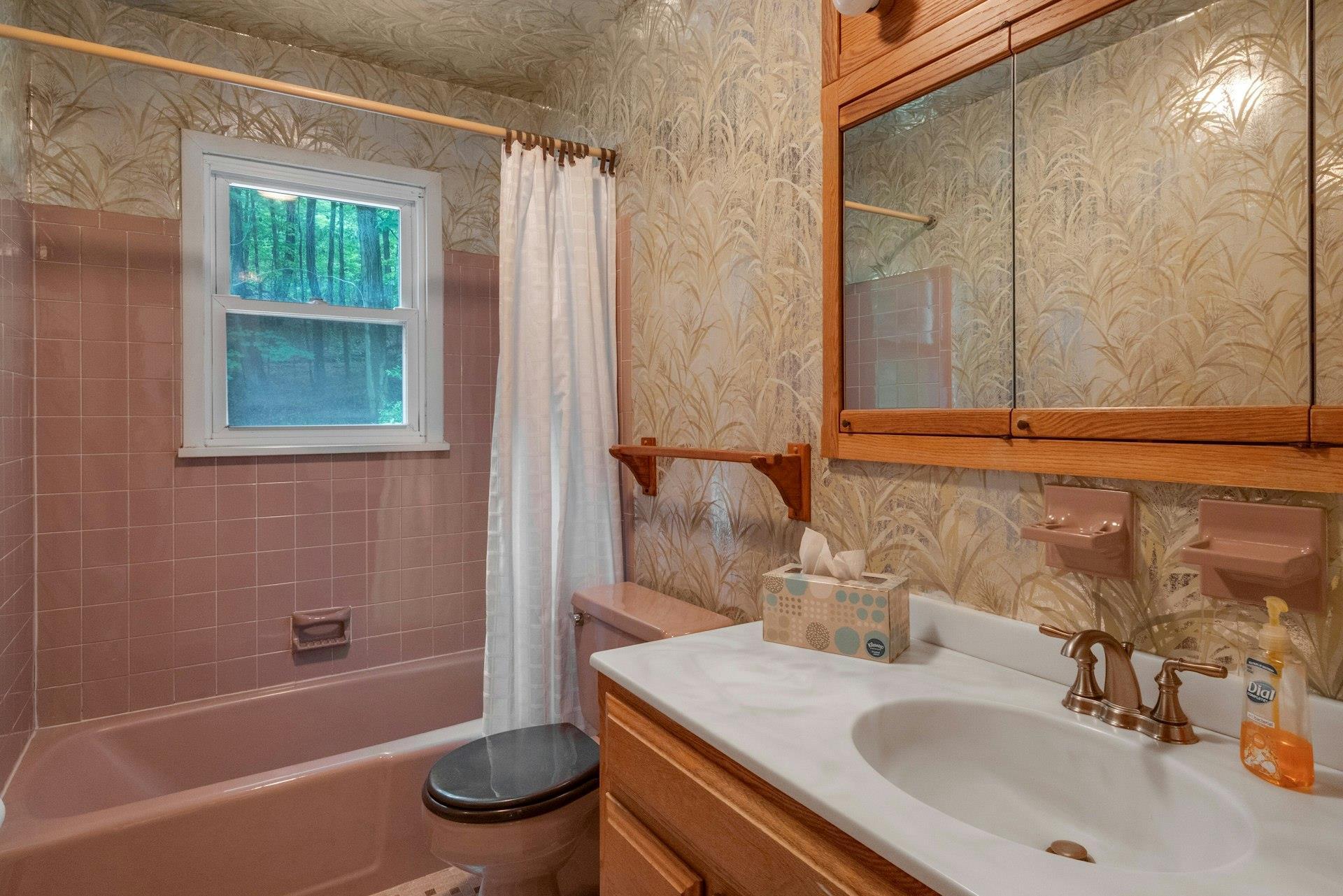 Single Family Millwood  Westchester County, NY 10514, MLS-841702-17