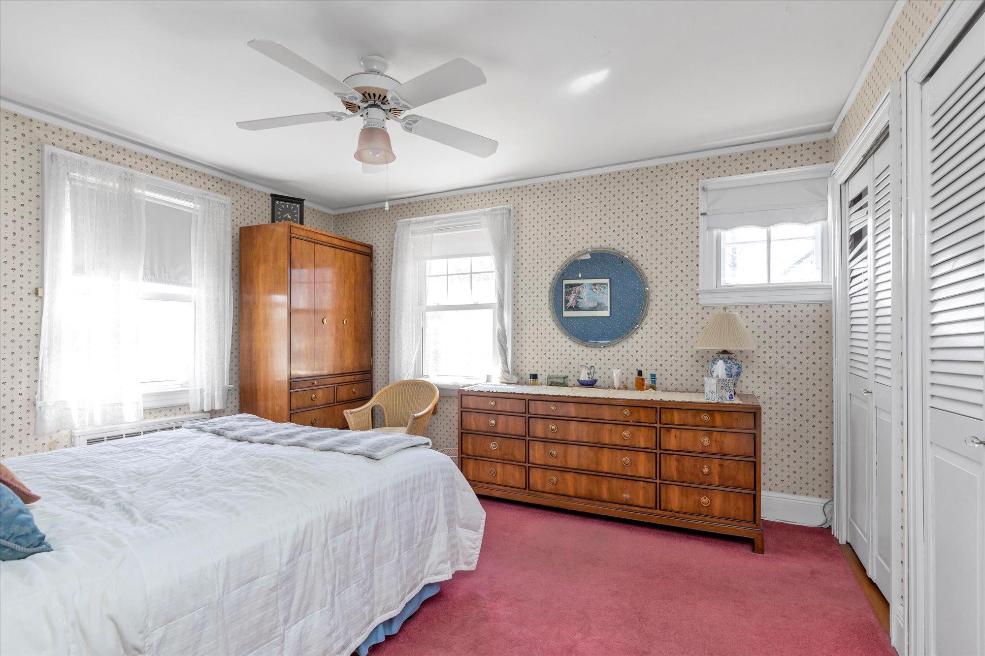 Single Family Westmoreland  Queens, NY 11363, MLS-841704-10