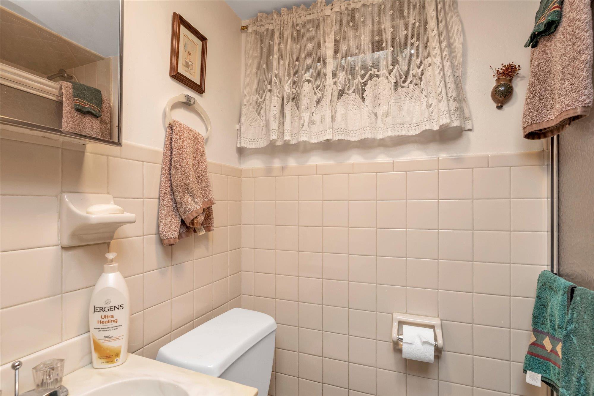 Single Family Westmoreland  Queens, NY 11363, MLS-841704-14