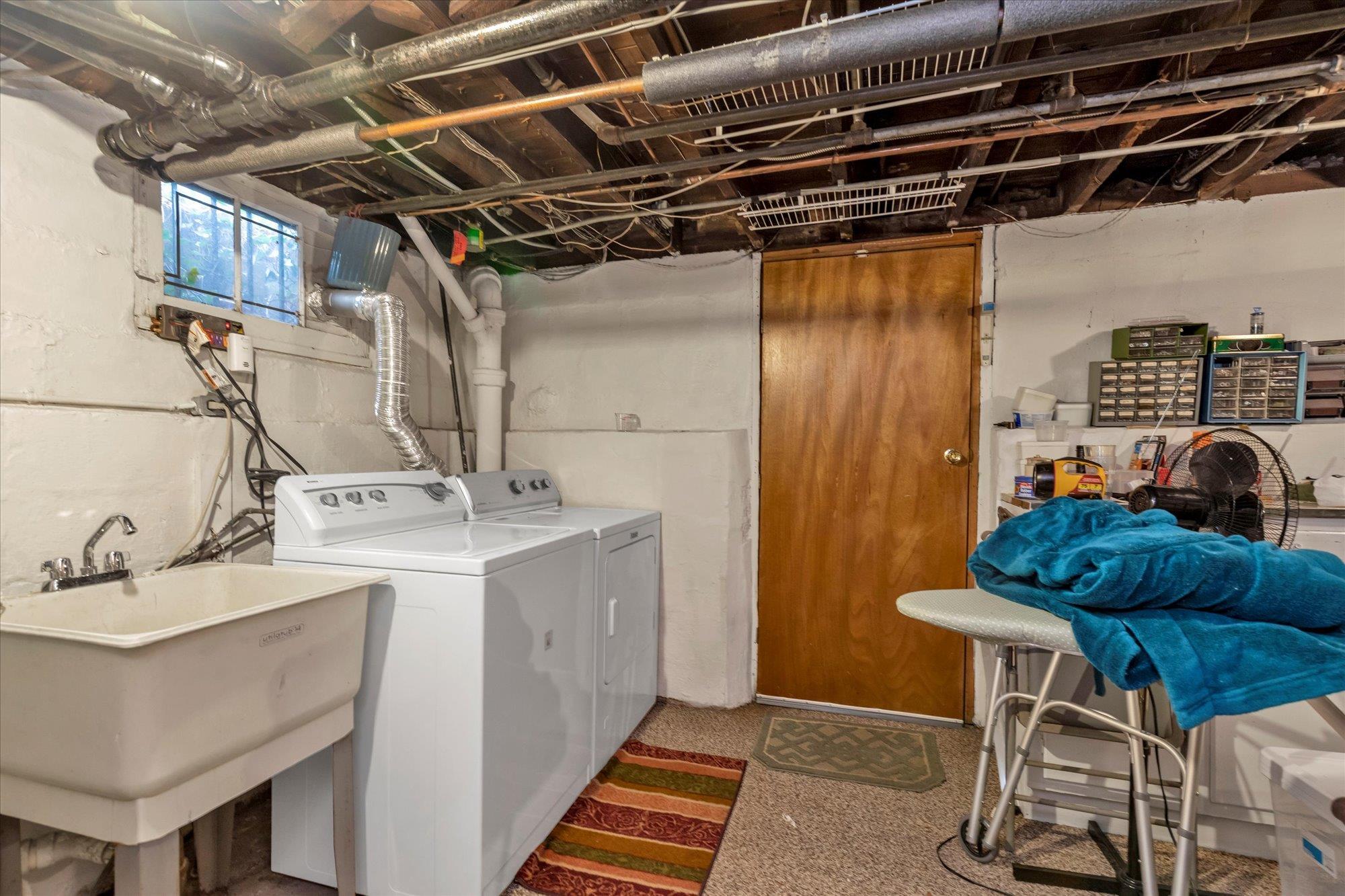 Single Family Westmoreland  Queens, NY 11363, MLS-841704-15