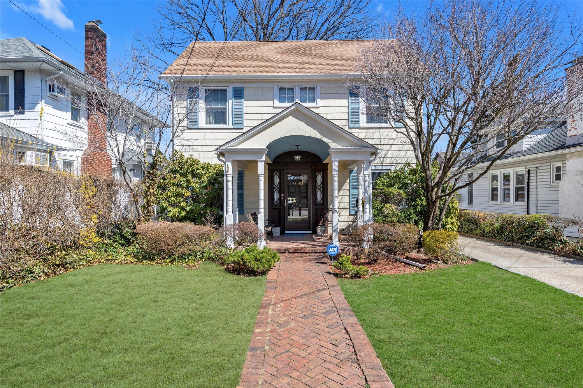 Single Family Westmoreland  Queens, NY 11363, MLS-841704-18