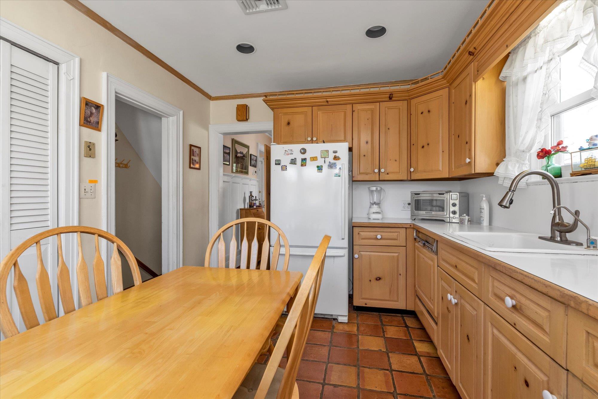 Single Family Westmoreland  Queens, NY 11363, MLS-841704-7