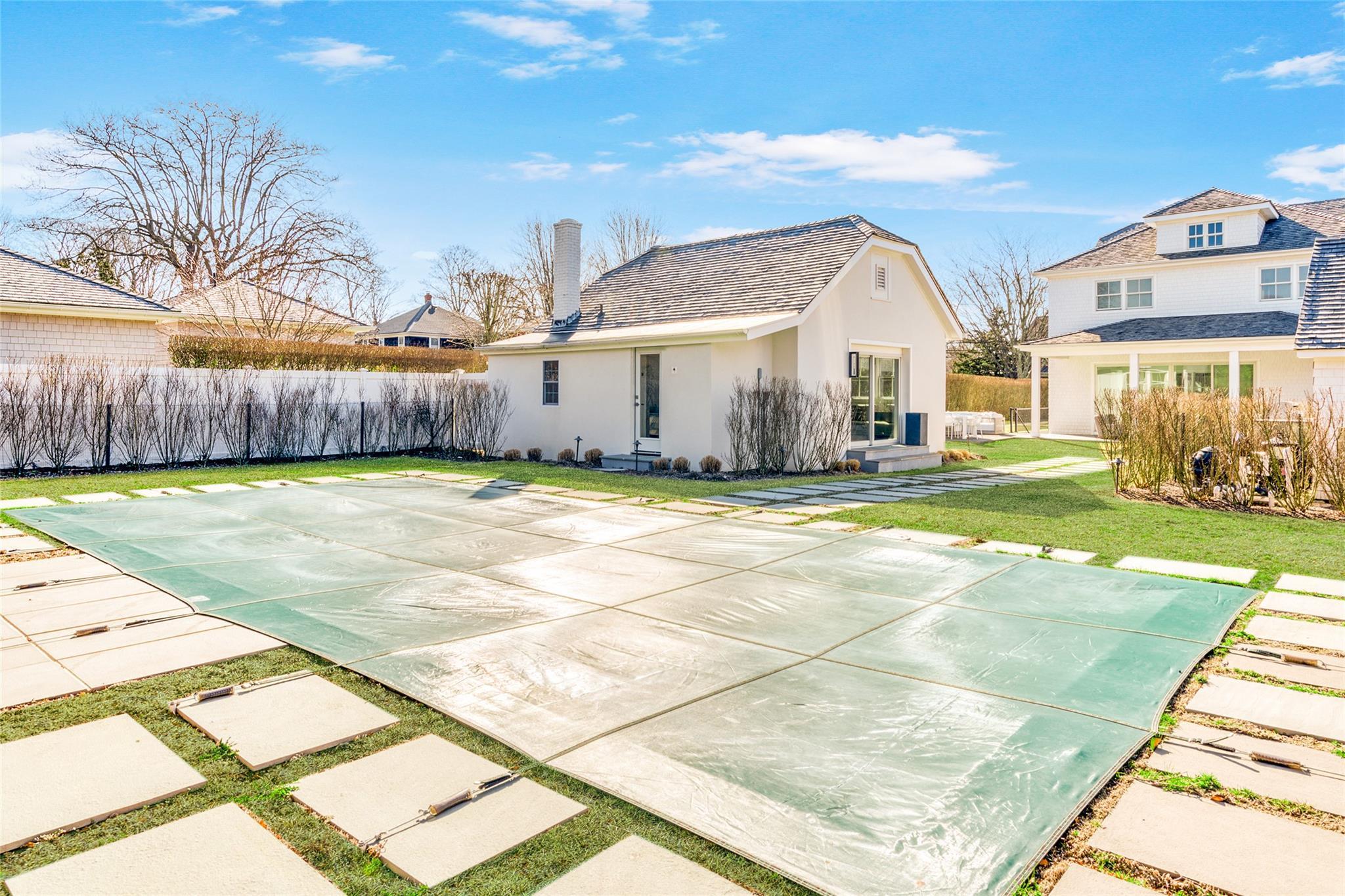 Single Family Pelletreau  Suffolk County, NY 11968, MLS-841712-11