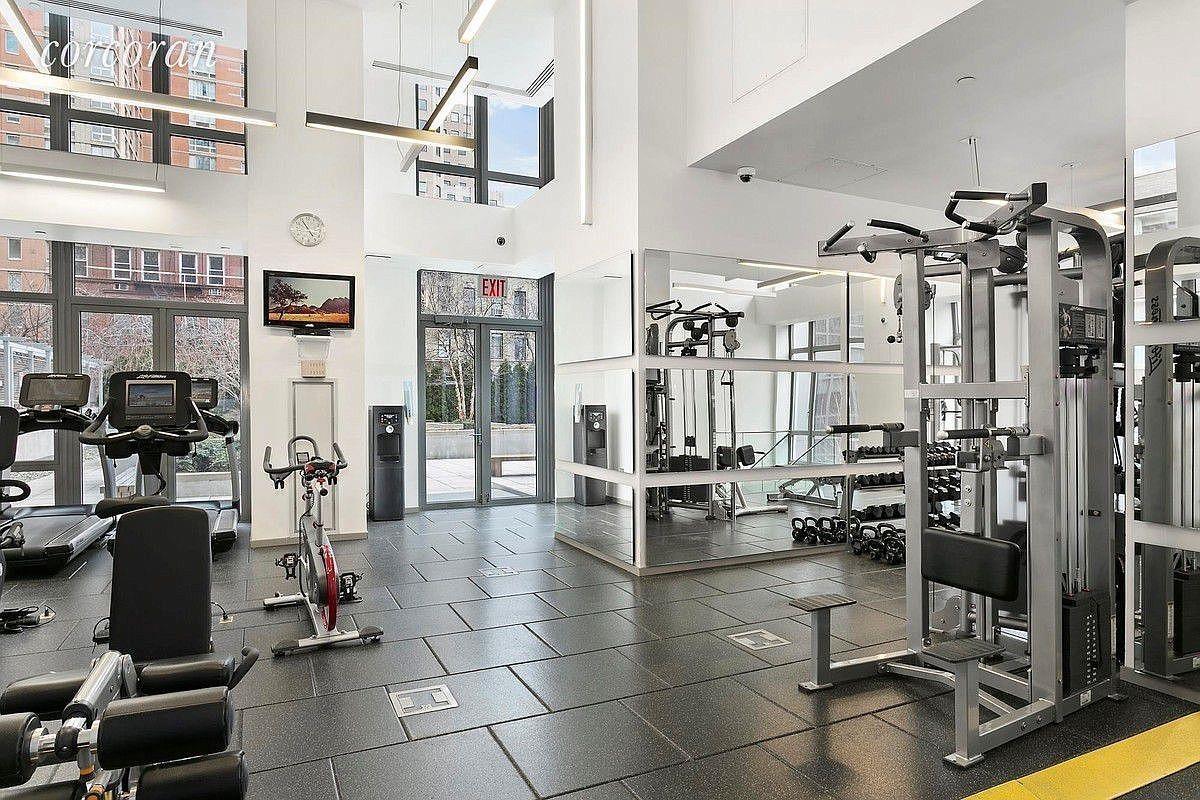 Condo 52  Manhattan, NY 10019, MLS-841732-3