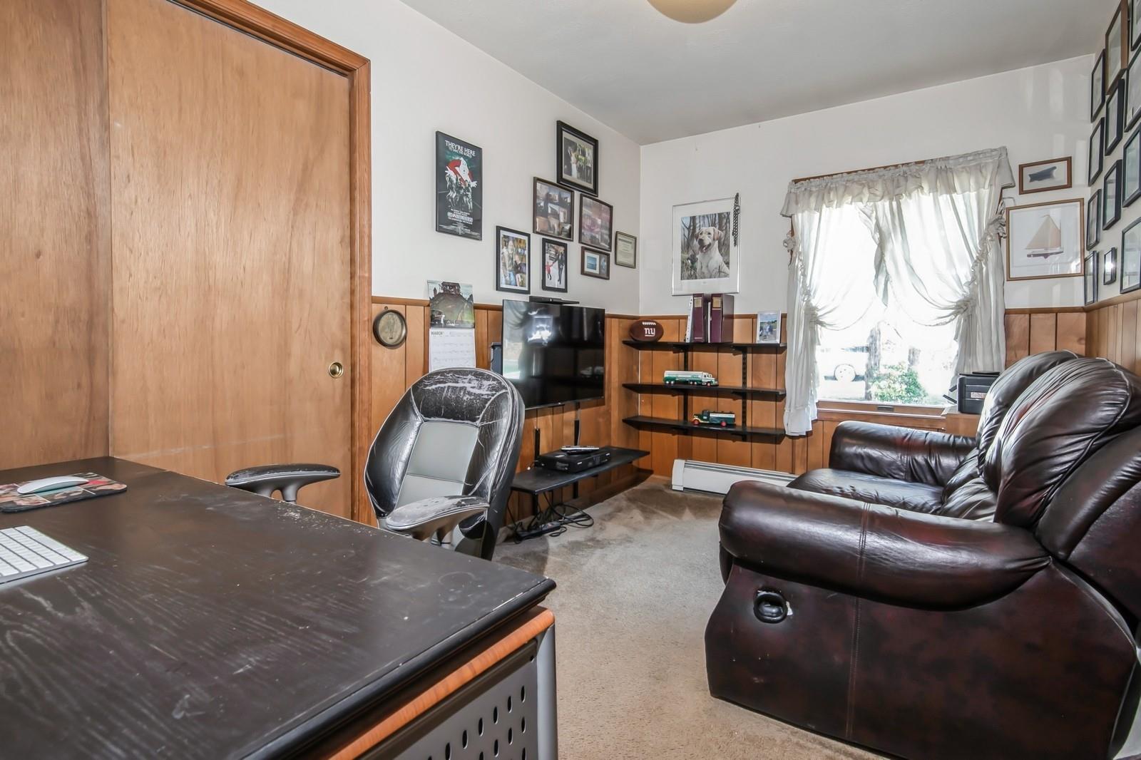 Single Family Bayview  Suffolk County, NY 11971, MLS-841740-12